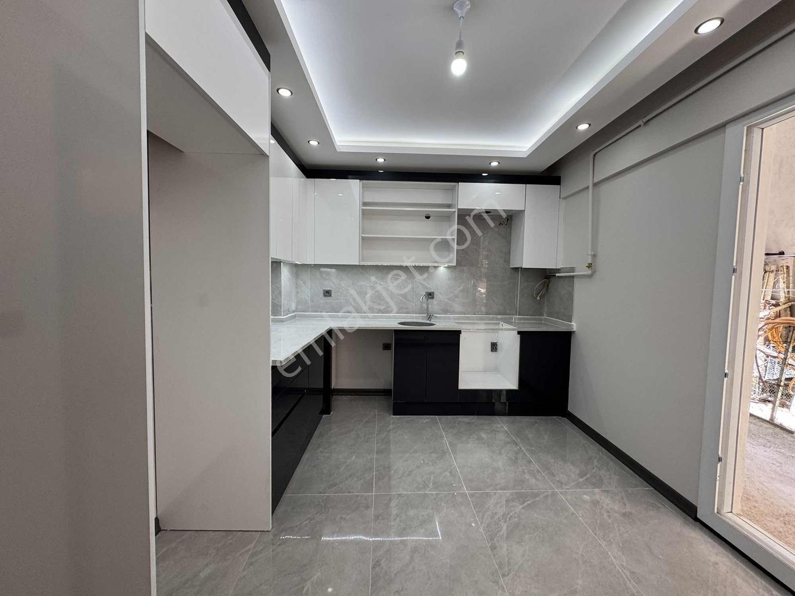 Buca M. Kemal Mah. Satılık 2+1 110 M2 Masrafsız Daire - Görsel 6