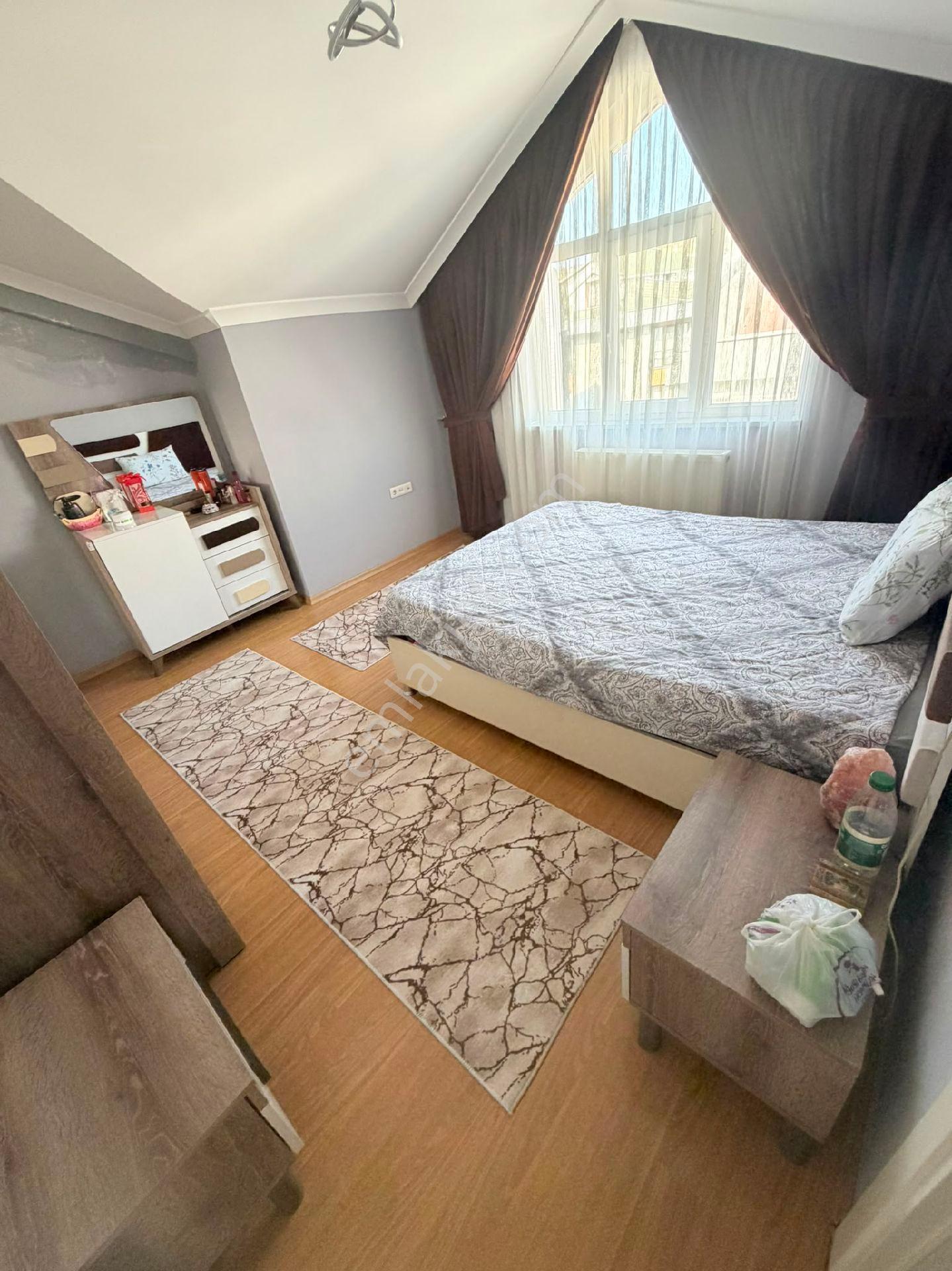 Muradiye Camii Mevkiinde 175 M2 Dublex 4+1 Satılık Daire - Görsel 10