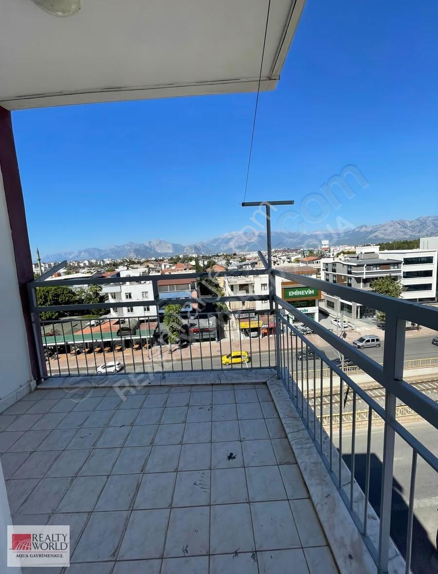 Antalya Merkezde Satılık 2+1 | 108 M² Net | Ara Kat | Asansörlü - Görsel 14