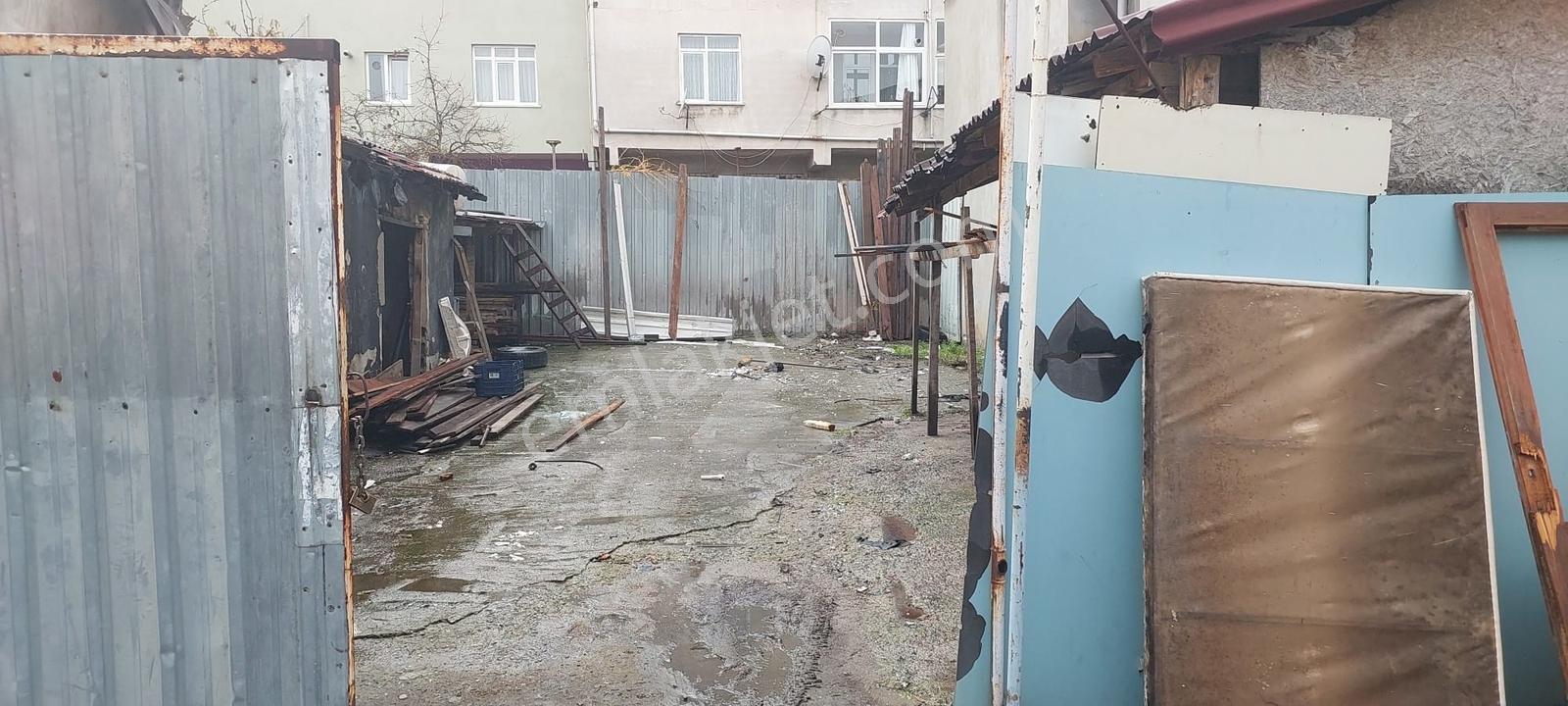 Ümraniye Elmalıkentte Çok Amaçlı Kullanıma Uygun 183 M2 Arsa - Görsel 2