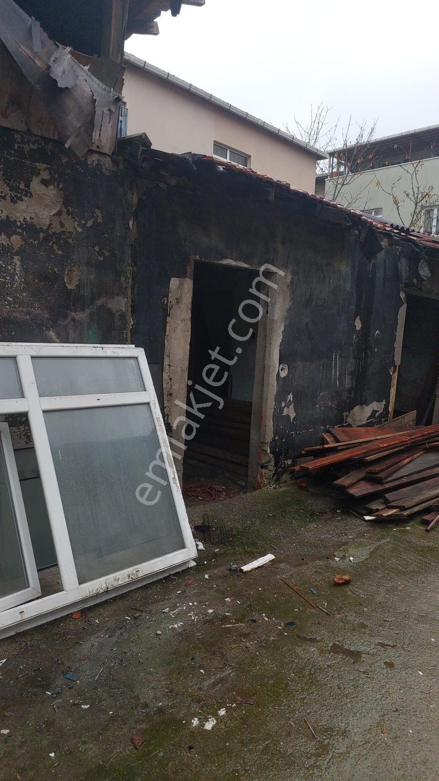 Ümraniye Elmalıkentte Çok Amaçlı Kullanıma Uygun 183 M2 Arsa - Görsel 8