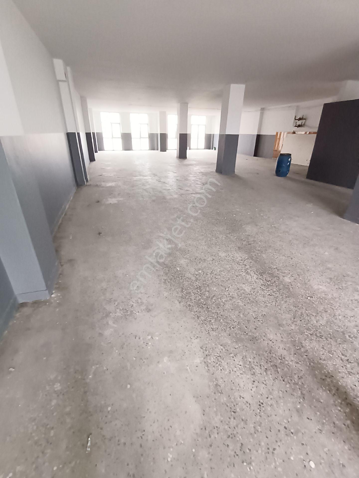 Sultangazi Malkoçoğlu Mahallesinde 350m² Kiralık Dükkan Bulunmaktadır - Görsel 4