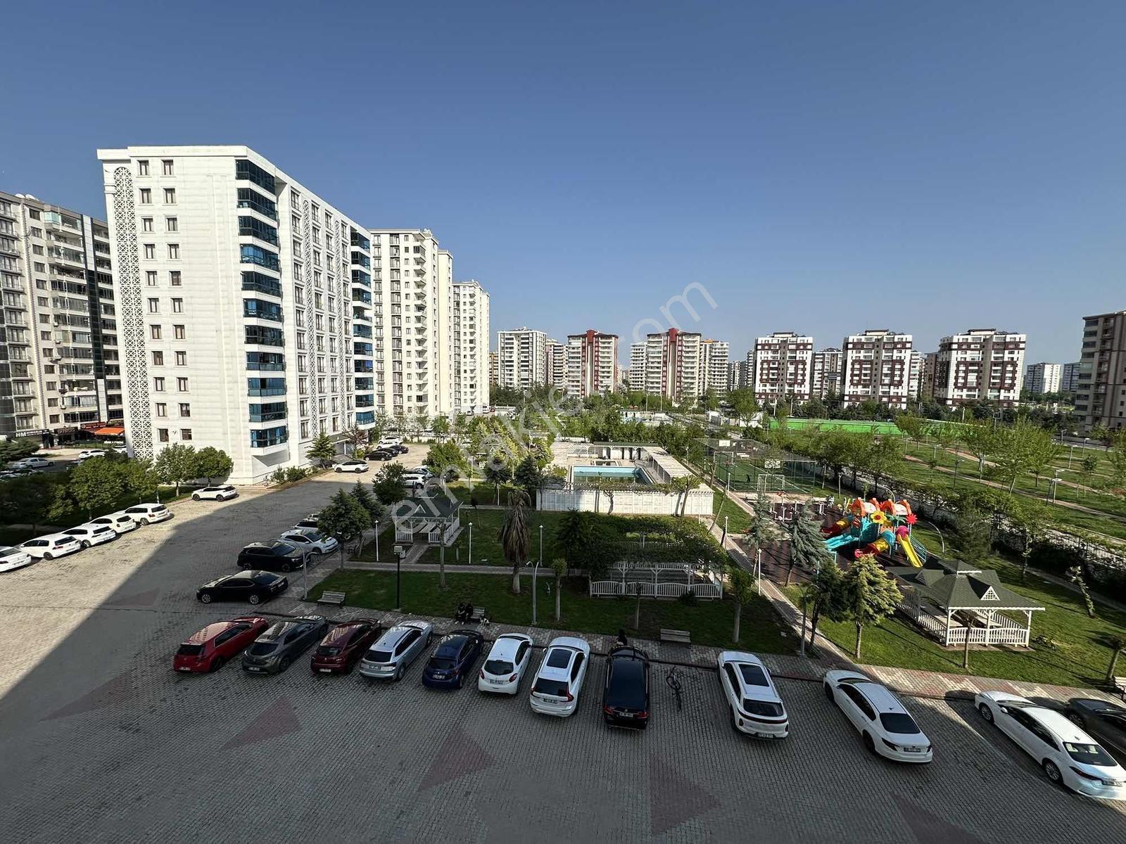 Çavuşoğlu Park 2 Sitesinde Ayrıcalığı Hissedeceğiniz Ara Kat 4+1 - Görsel 24