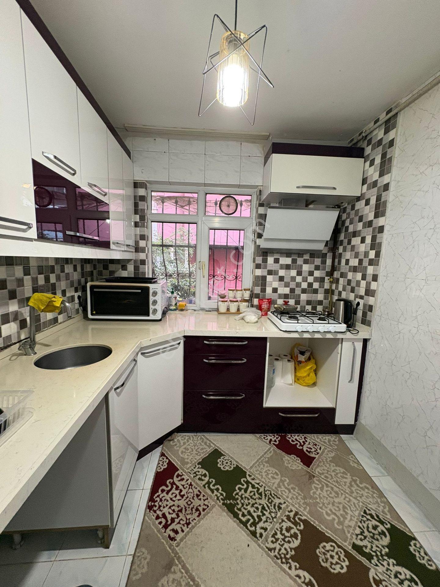 İletişim'den Eyüp Sultan Girne Cadde'sine 100mt, Metro'ya 10'dk Mesafede - Görsel 15