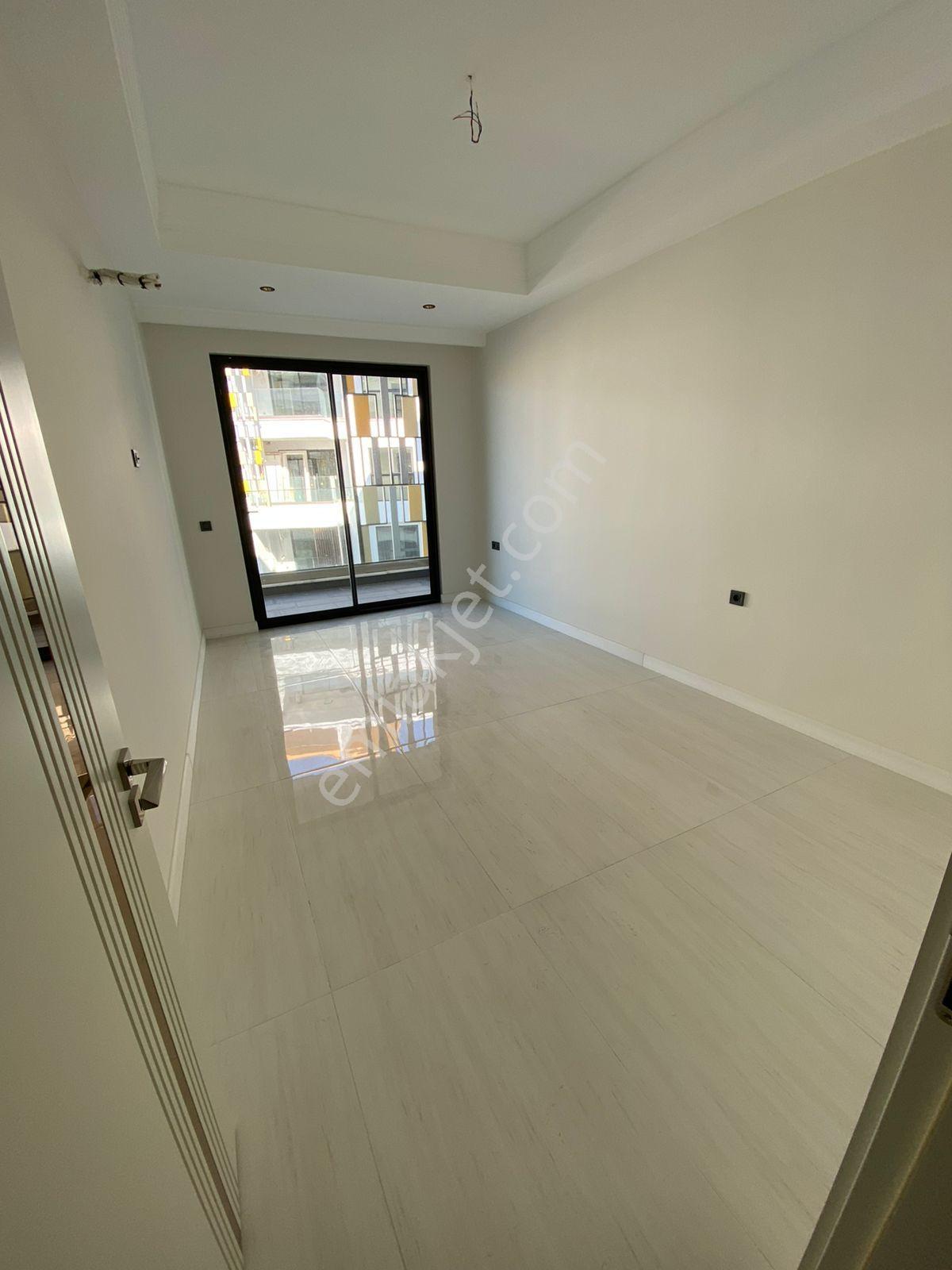 Fırsat Azura World Sitesi Hotel Konsept Full Aktivite 2+1 - Görsel 15
