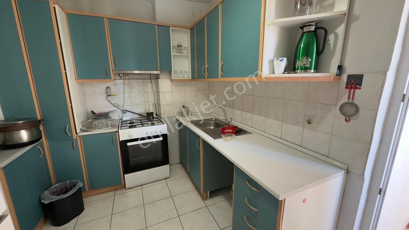 Beylikdüzü Öğretmen Evleri'nde Havuzlu, Güvenlikli 3+1 Daire - Görsel 29