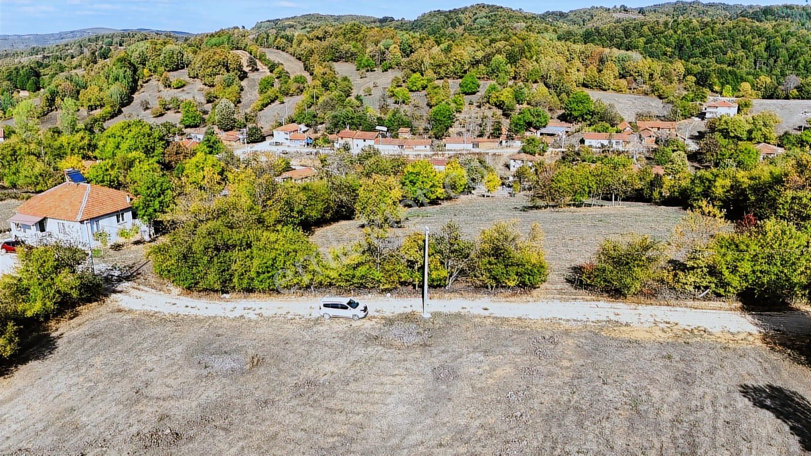 Hamitabat Köyünde 250m² İnşaat Alanına Sahip Satılık Arsa - Görsel 2