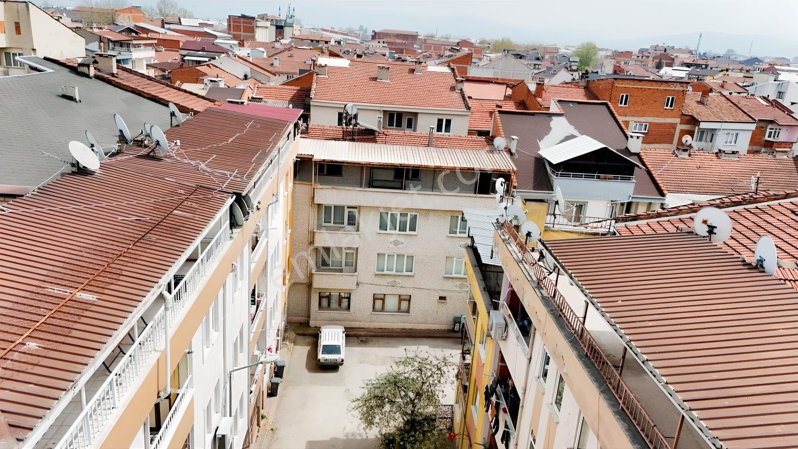 Akalfadan İnegölün Kalbi Çarşının Merkezinde Satılık Komple Bina - Görsel 27