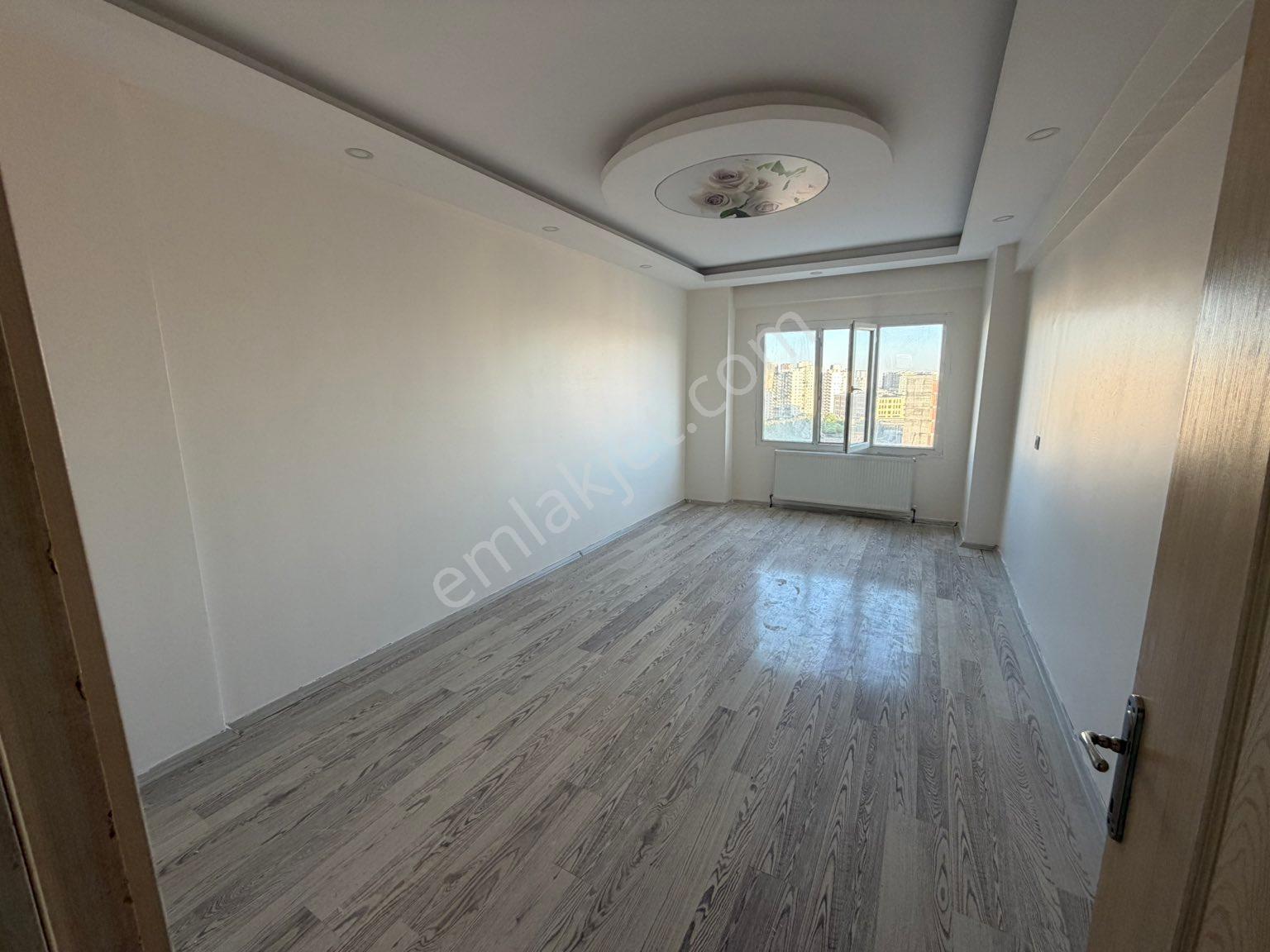 Şehir Merkezinde Devlet Hastanesi Civarı Kaymakamlık Karşısı 3+1 Kiralık Daire - Görsel 12