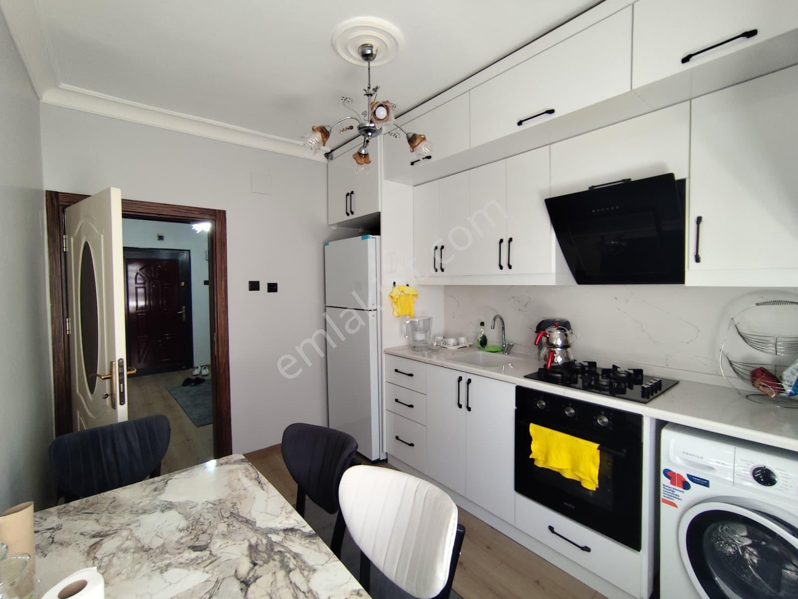Mardin / Artuklu Ravza Caddesi'nde Tam Eşyalı 1+1satılık Daire - Görsel 8