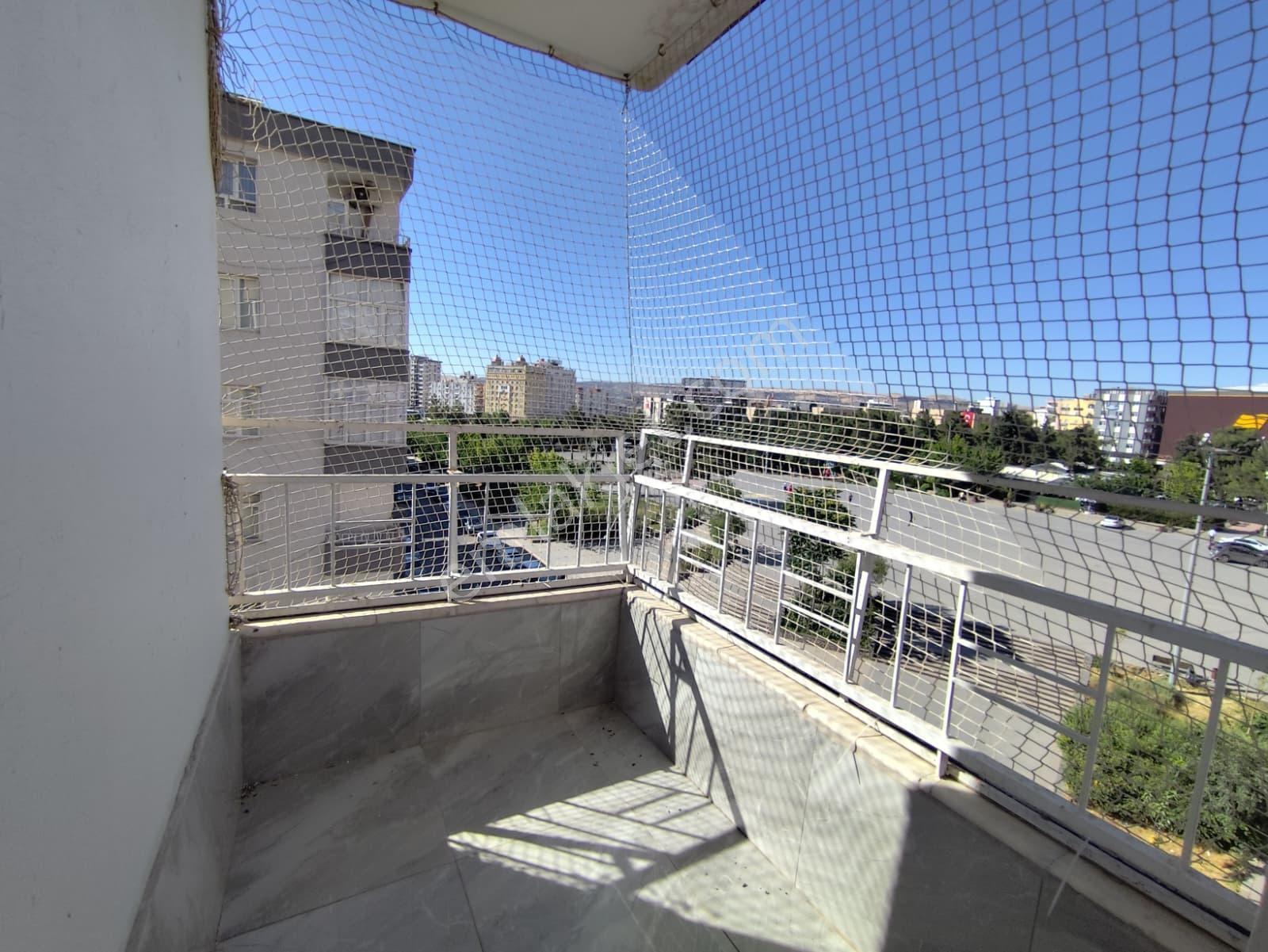 Mardin / Artuklu Ravza Caddesi'nde Tam Eşyalı 1+1satılık Daire - Görsel 9