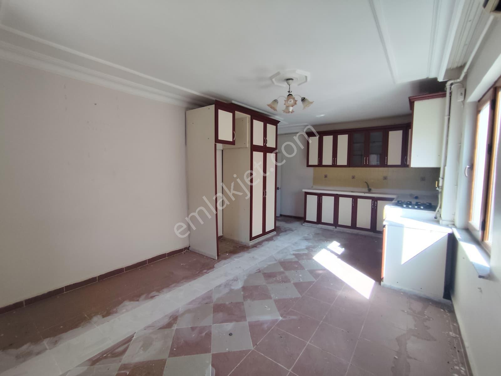 Artuklu Ravza Caddesi'nde Kaçırılmayacak Fırsat! 3+1 Kiralık - Görsel 9