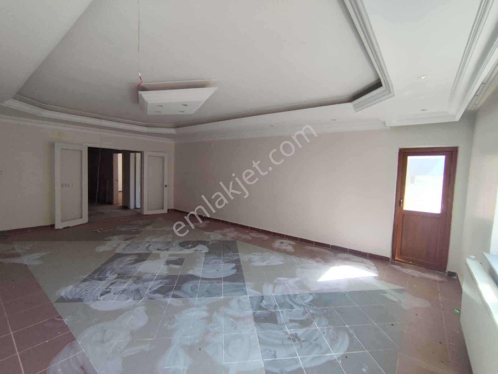 Artuklu Ravza Caddesi'nde Kaçırılmayacak Fırsat! 3+1 Kiralık - Görsel 23