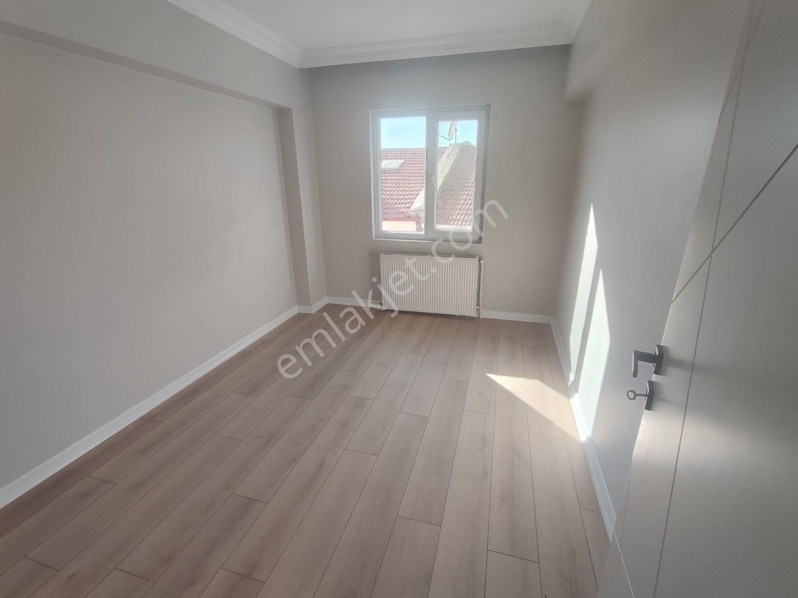 Kıskandıran İç Mimarisiyle Katta Full Yapılı 130m2 Güneşli Cephe - Görsel 31