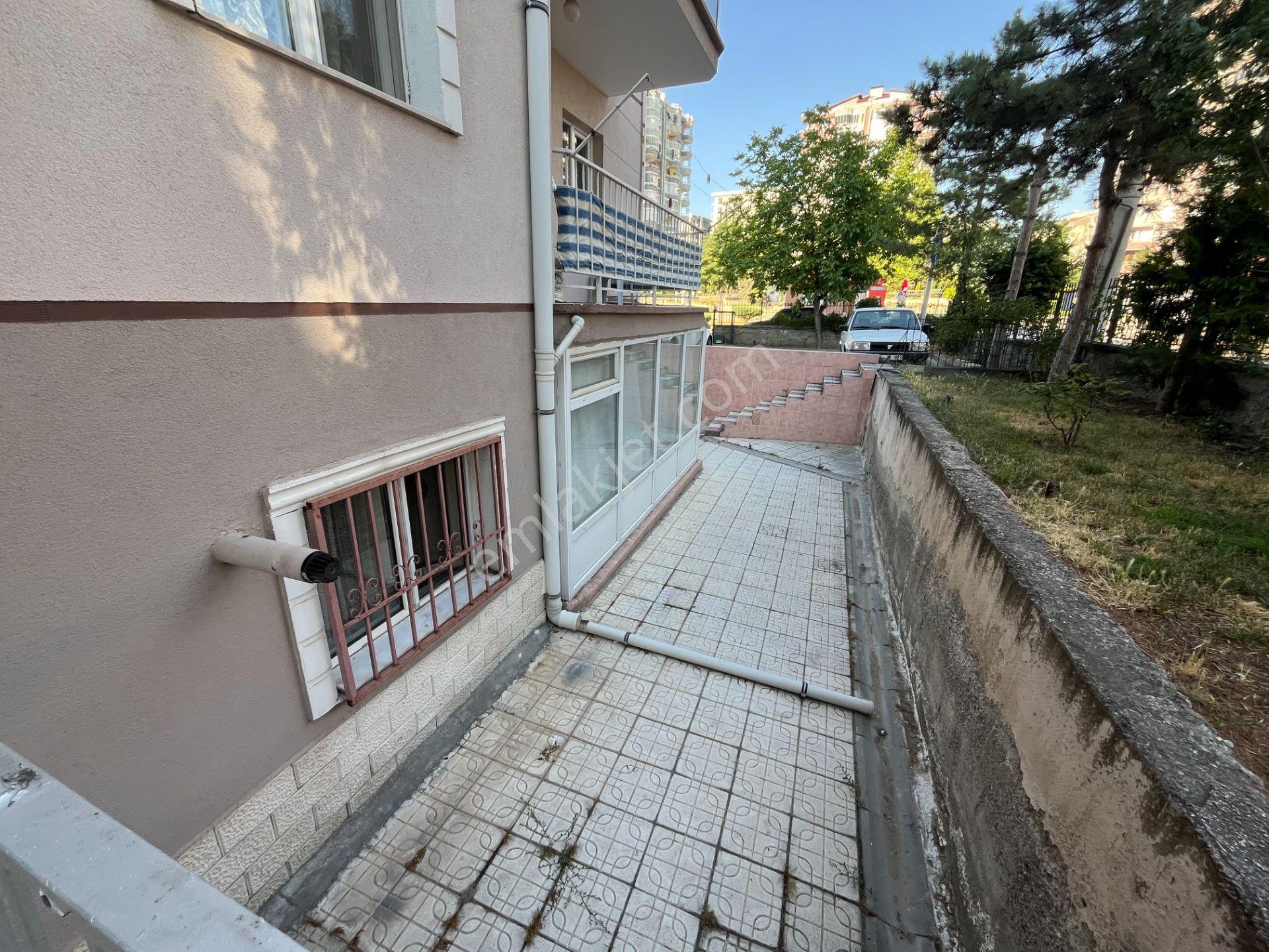 Yunus Emre Mah'de Ön Cephe Bahçe Katı 3+1 Satılık Daire - Görsel 35