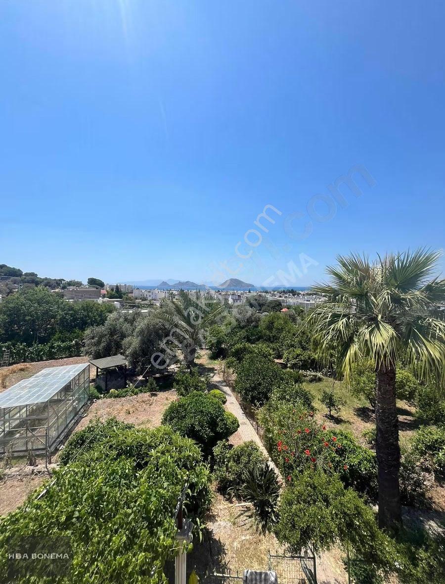 Turgutreis'te 2000 M2 Bahçe İçinde Deniz Manzaralı 3+1 - Görsel 3