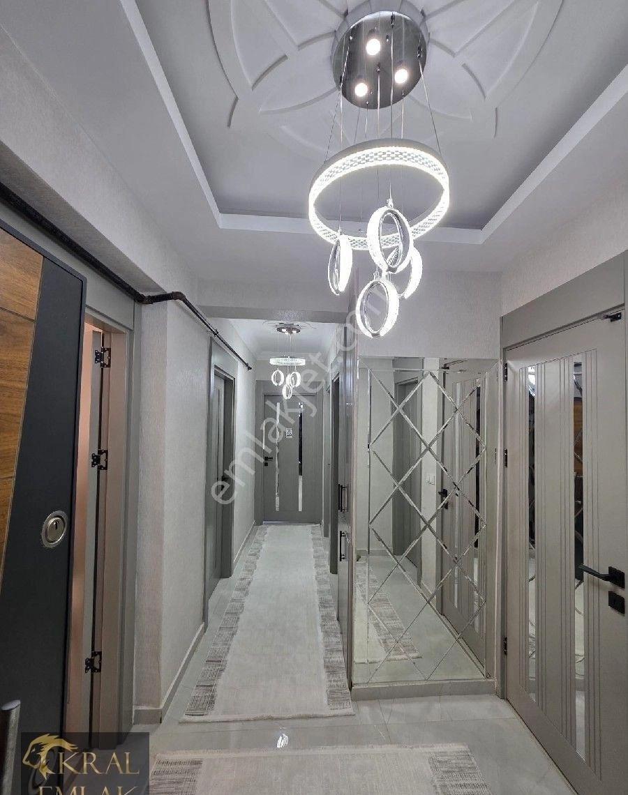 Bülbül Zade Mahallesi De Cadde Üstü Satılık Daire - Görsel 16