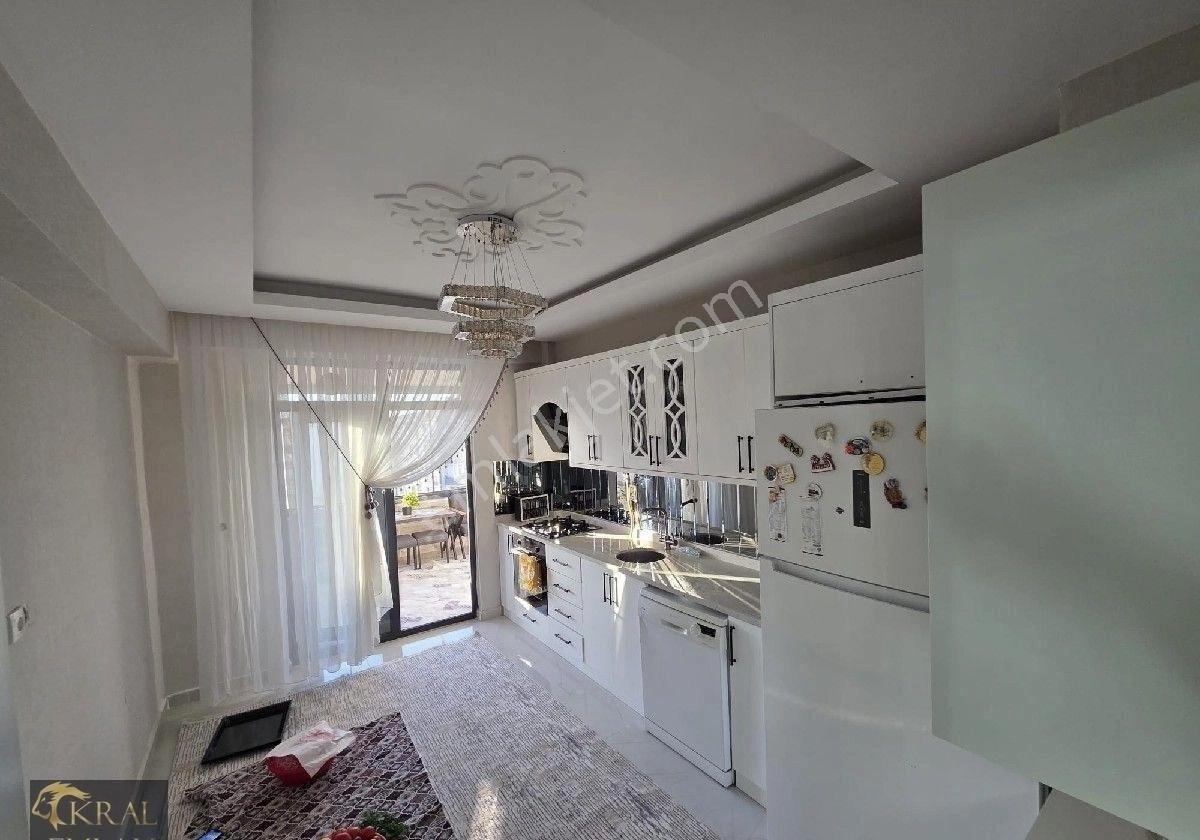 Bülbül Zade Mahallesi De Cadde Üstü Satılık Daire - Görsel 9