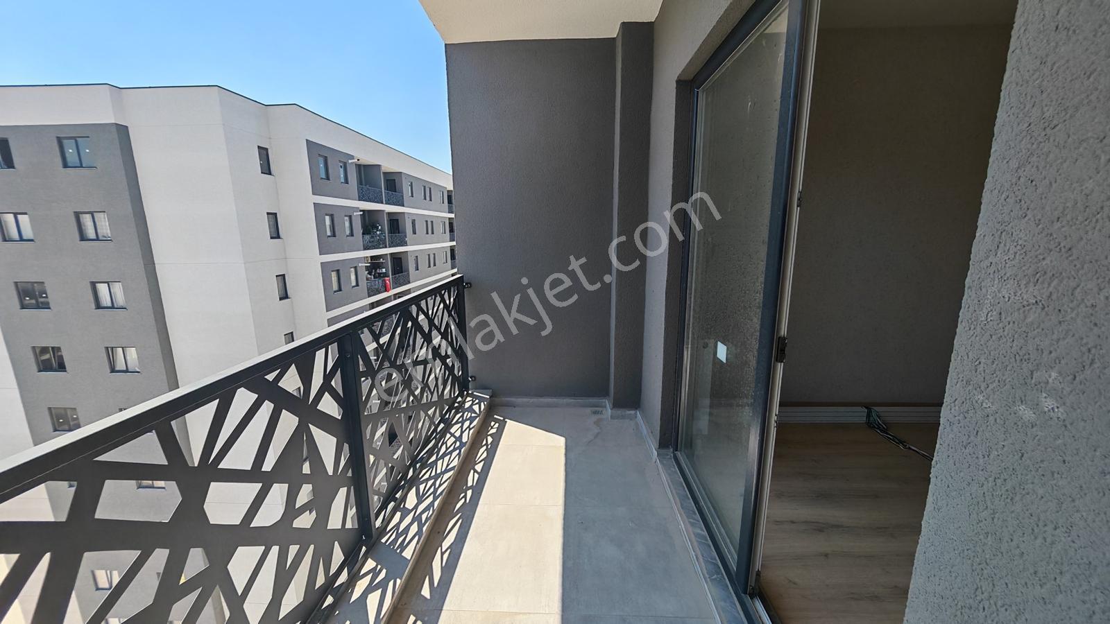 Prestij Yeni Hayat Sitesinde Kiralık 3+1 Daire 9.kat - Görsel 9