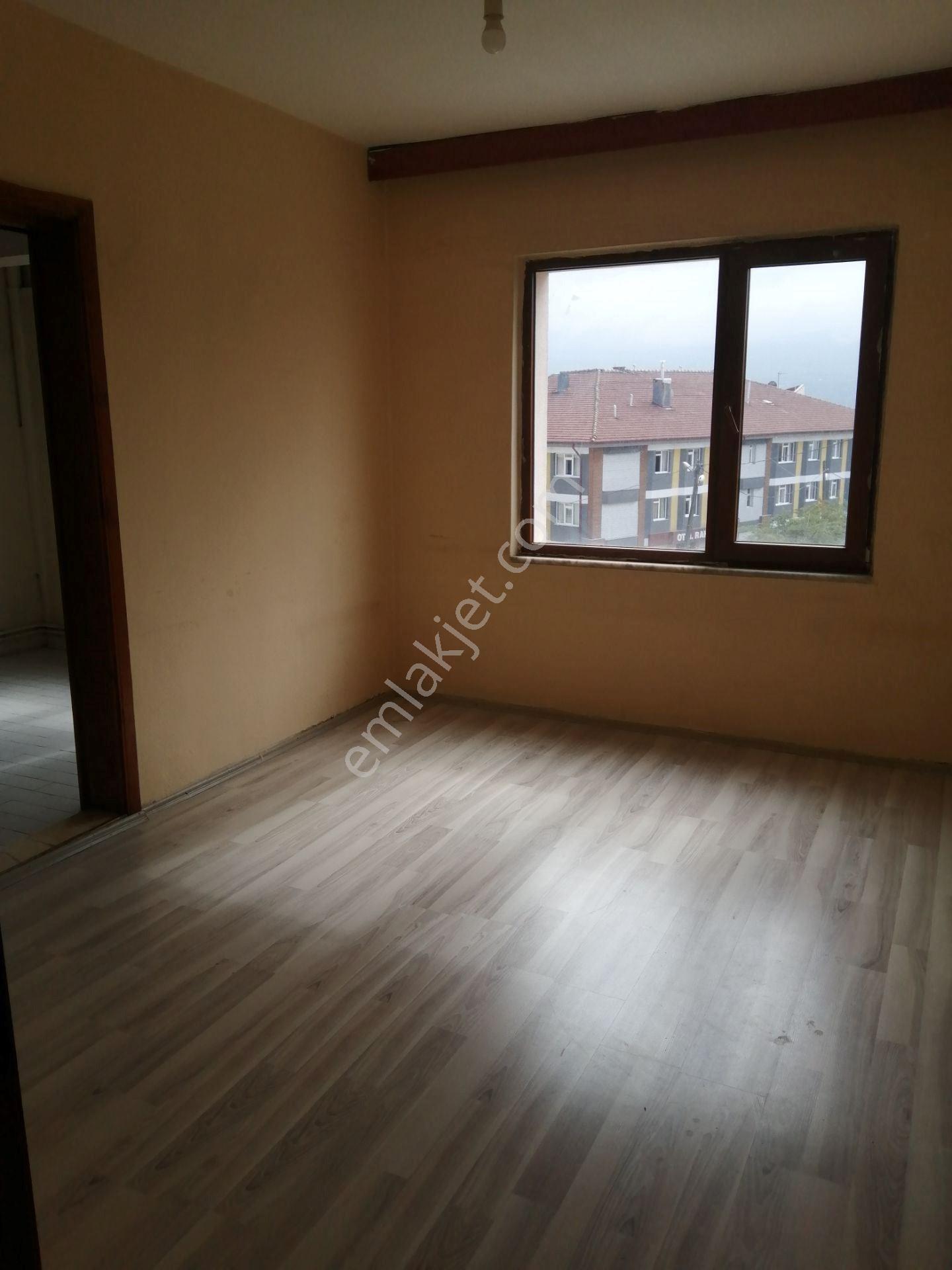 Bolu Karamanlı Mah. Ara Kat Önü Açık 3+1 Satılık Köşe Daire - Görsel 11