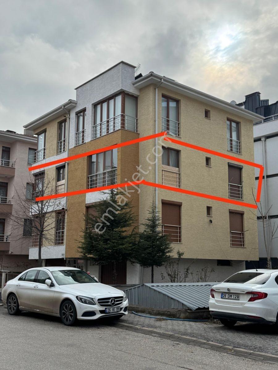 Kaymen Emlak Esogü Ye Çok Yakın 3+1 135 M2 Arakat Satılık Daire - Görsel 5