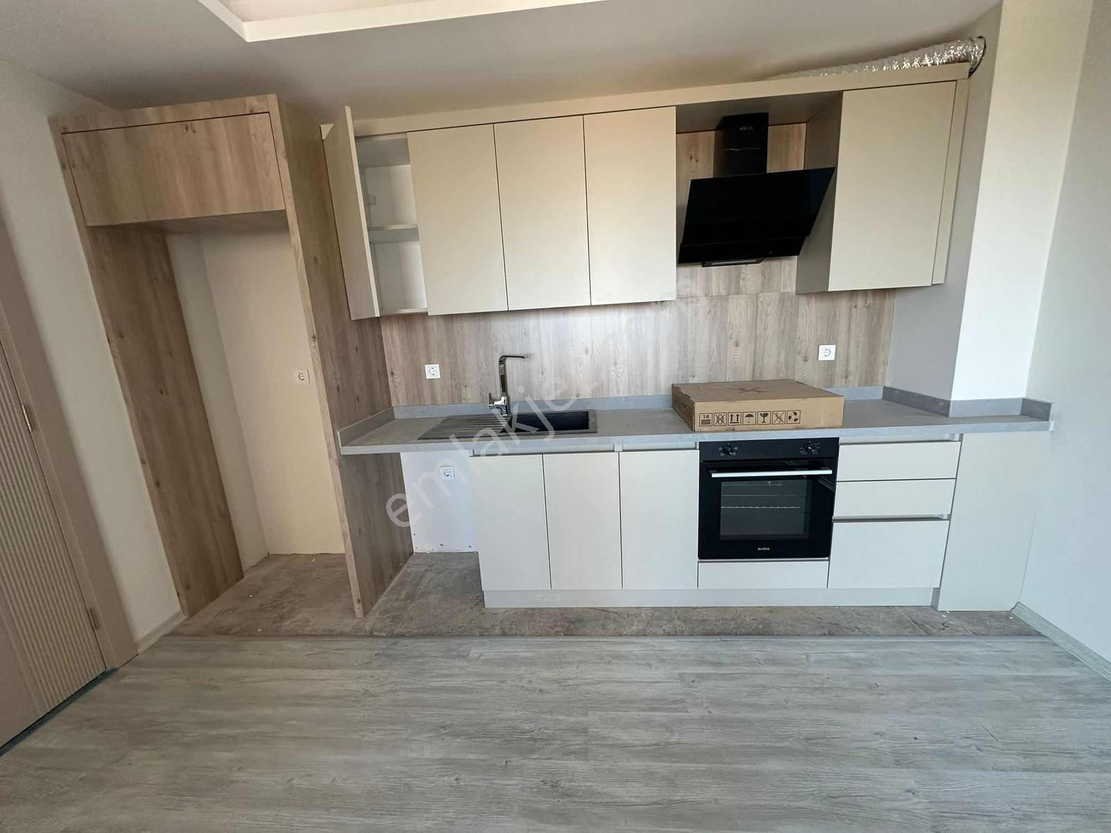 Göçerler Havuzlu Site Katta Kiralık Sıfır 2+1 Şehir Hast. Yakını - Görsel 25