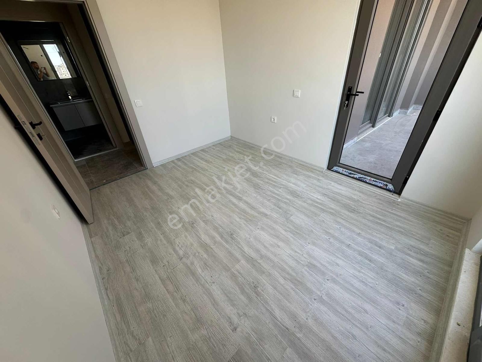 Göçerler Havuzlu Site Katta Kiralık Sıfır 2+1 Şehir Hast. Yakını - Görsel 29