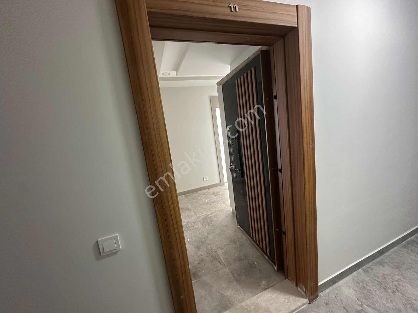Göçerler Havuzlu Site Katta Kiralık Sıfır 2+1 Şehir Hast. Yakını - Görsel 13