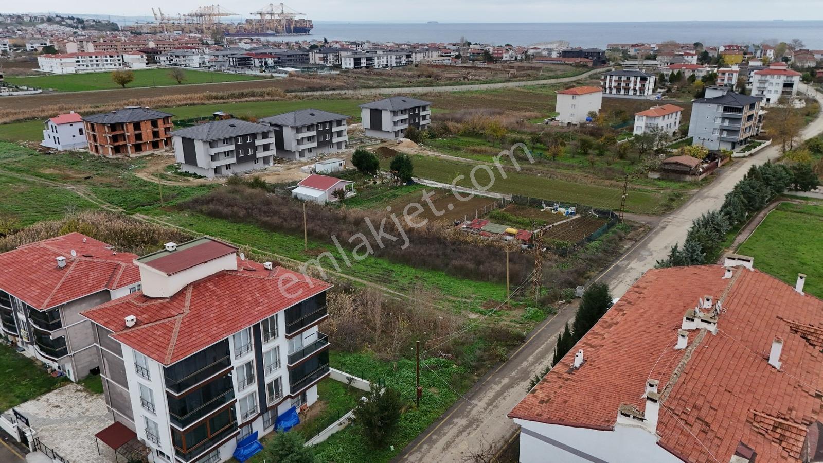 Kumbağ Mahallesi 3 Kat İmarlı Anayola 500 Metre Arsa - Görsel 3