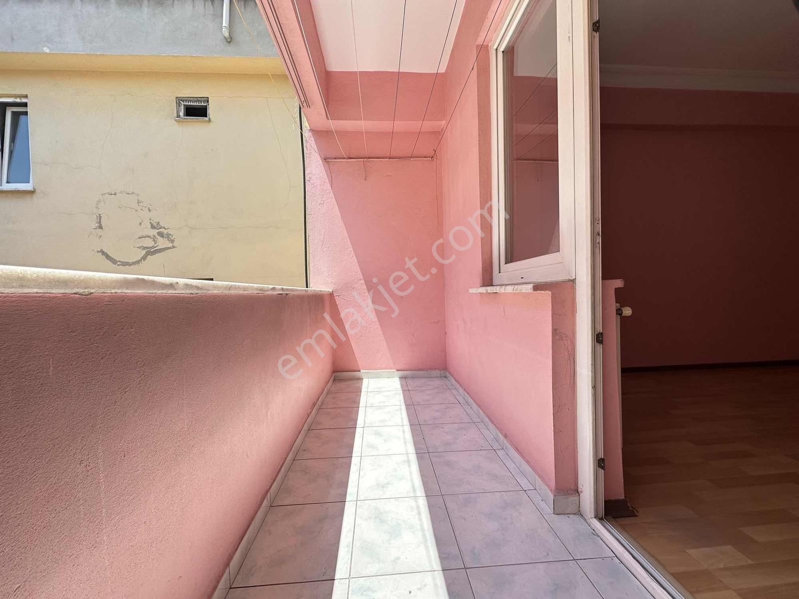 Başokur'dan Bahçelievler Soğanlı Mh. Genç Binada 120 M2 3+1 Dair - Görsel 18