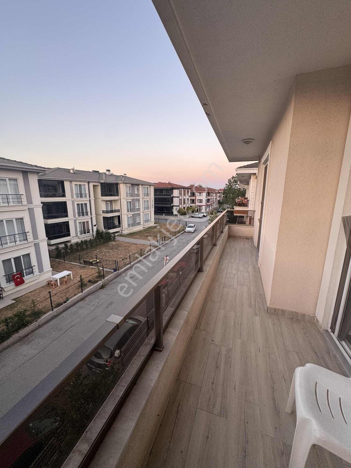 Yazlık Loca 3 Sitesi 125 M2 Net 3+1 3.köşe Kat Daire - Görsel 12