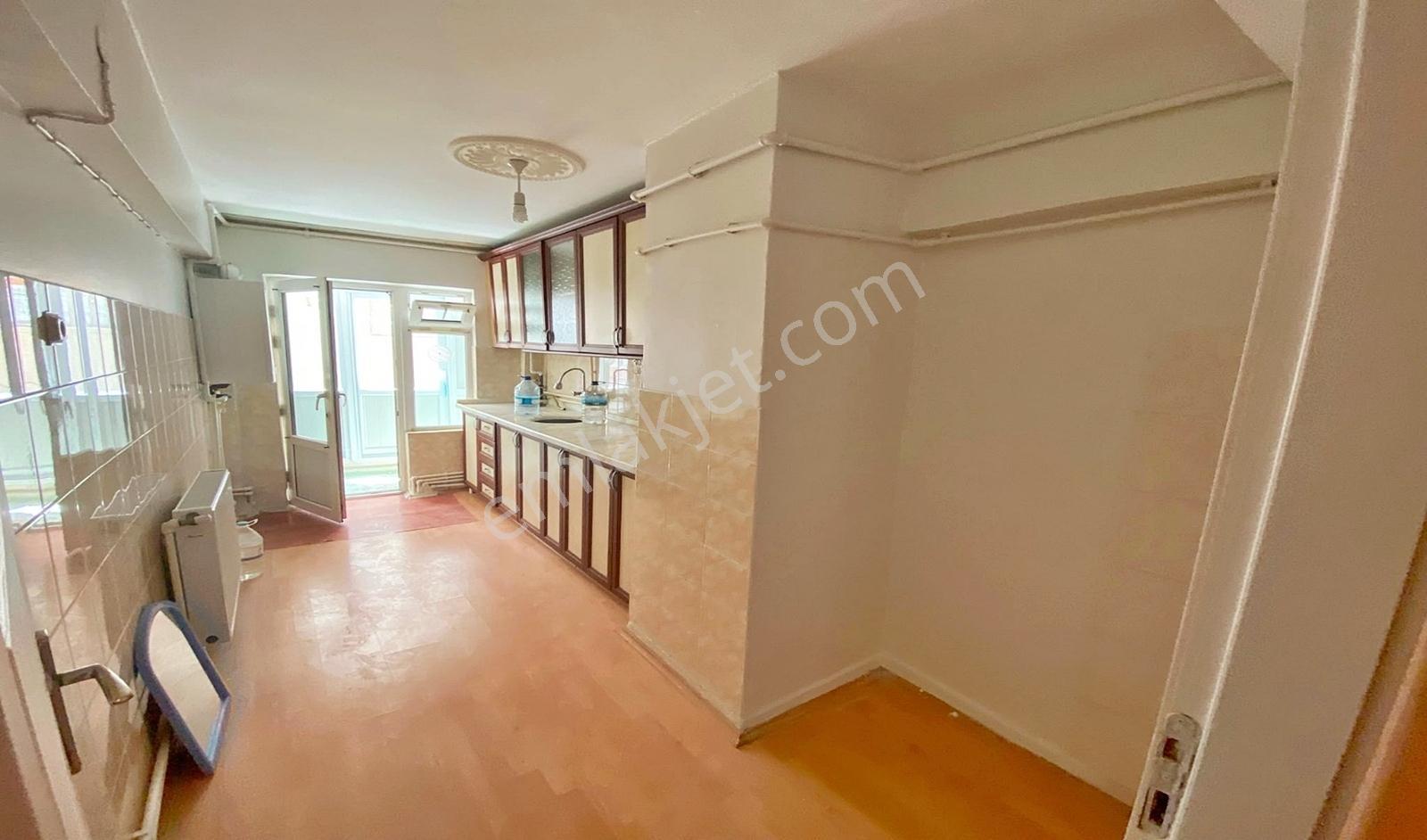Yasa'dan 19 Mayıs'da Cadde Yakını Aileye Uygun 2+1 Kiralık Daire - Görsel 20