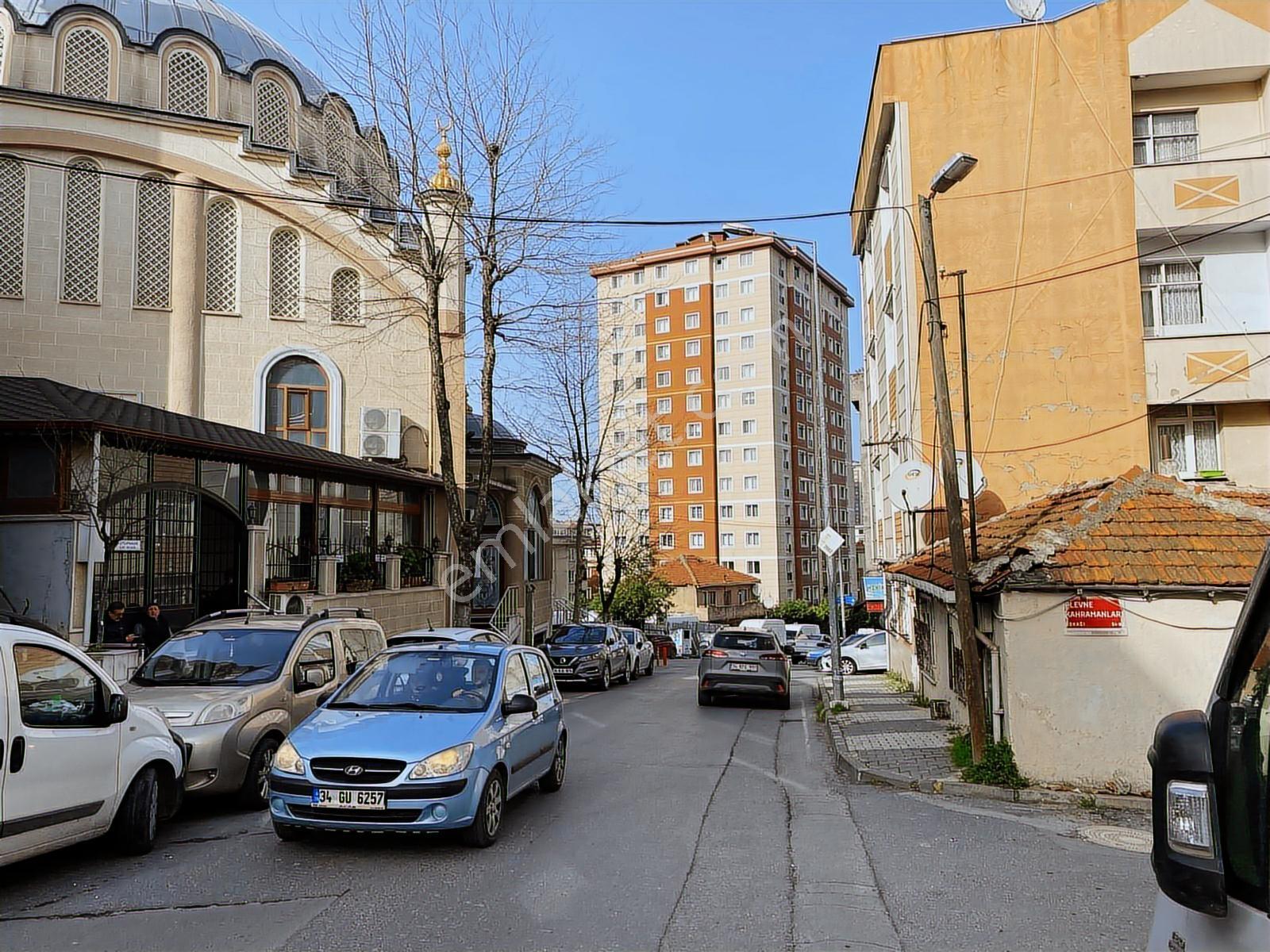 Muğla Emlaktan Gönenli Cami Yakını 60m 1+1 İskanlı Düz Giriş - Görsel 9
