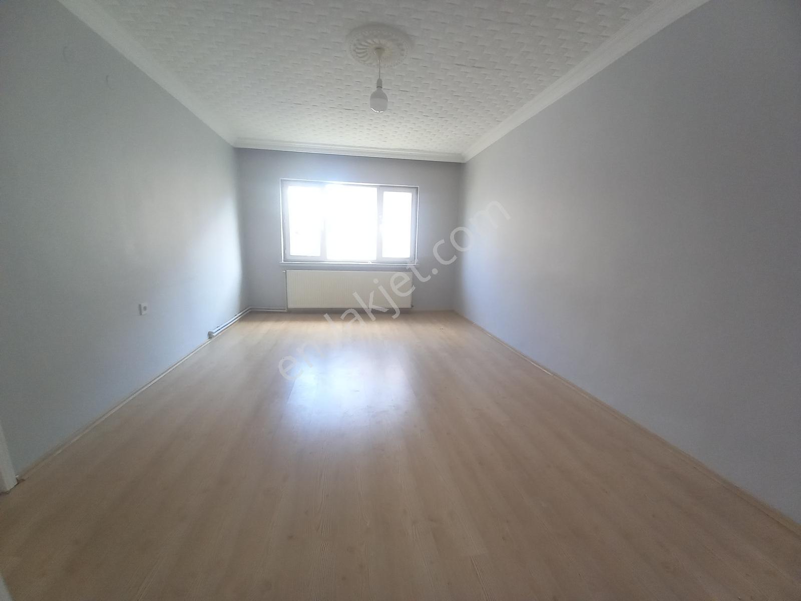 Elif Emlak'tan Andiçen Mah. Son Katta 3+1 Kiralık Daire - Görsel 16