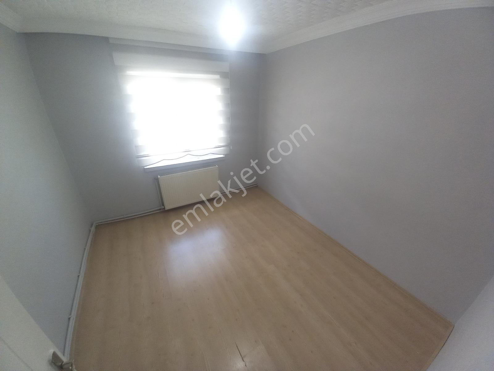 Elif Emlak'tan Andiçen Mah. Son Katta 3+1 Kiralık Daire - Görsel 24