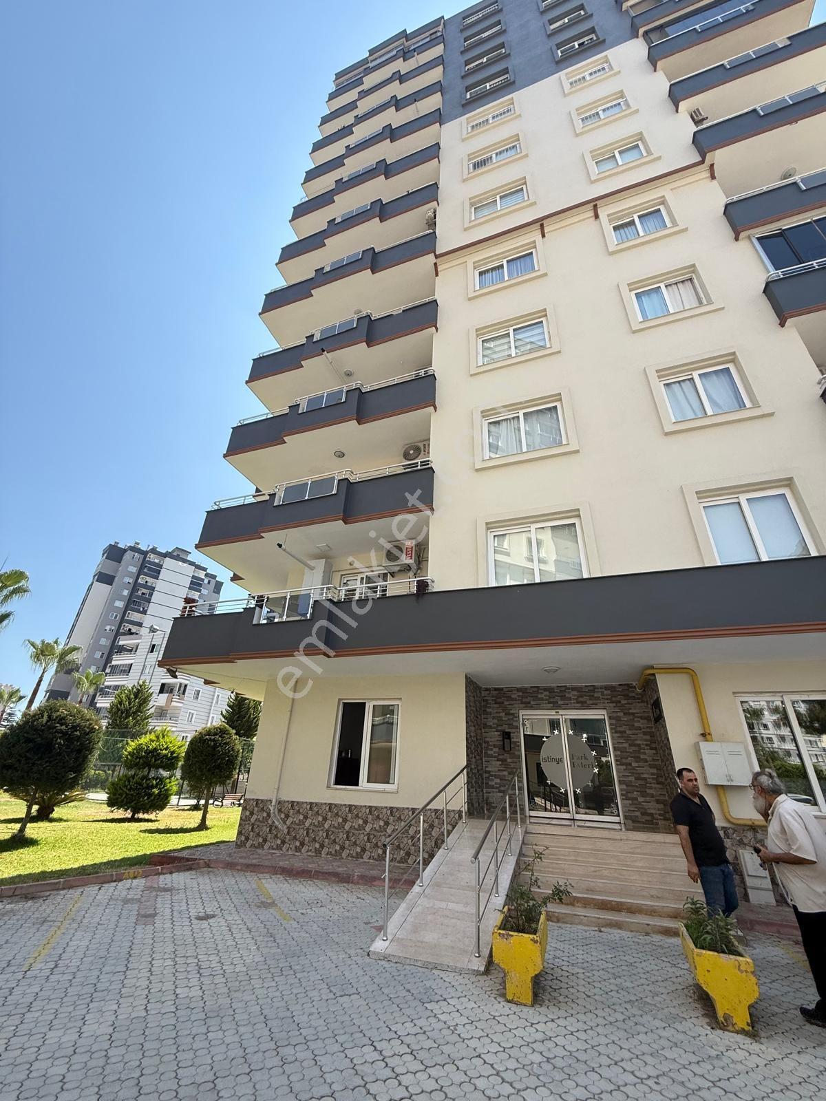 Mezitli'de Havuz Manzaralı Geniş Balkonlu 3+1 Daire - Görsel 45