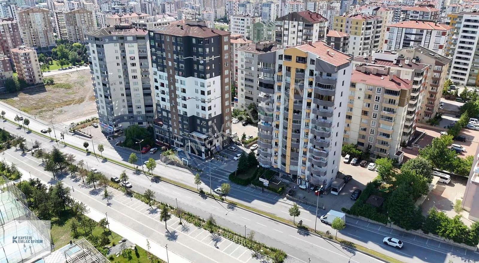 Talas Millet Bahçesi Karşısında 50 M2 Satılık Dükkan