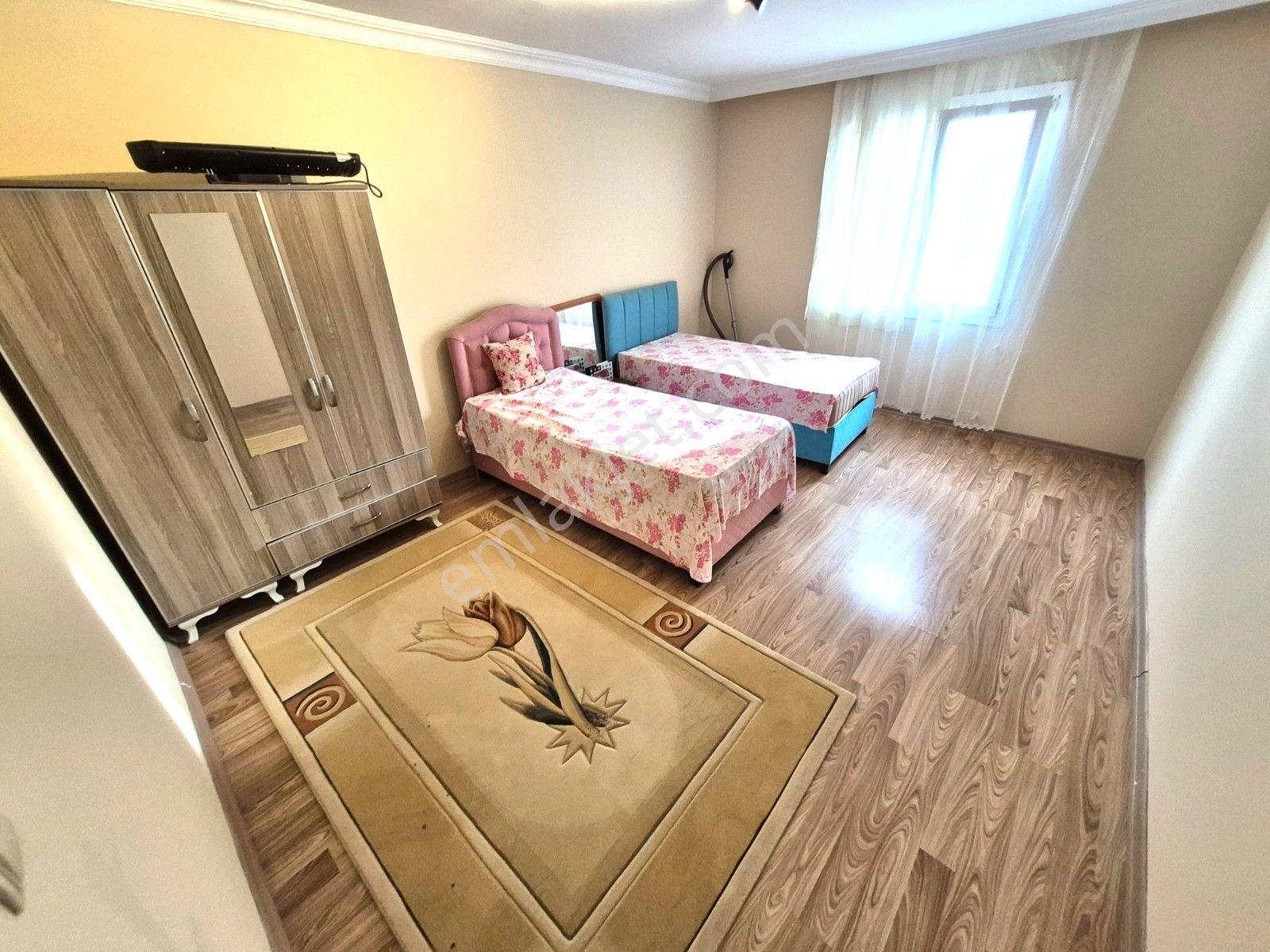 Melodi'den Altınkum'un En Geniş Evlerinden Full Eşyalı Ara Kat 1+1 Denize Yakın Daire - Görsel 14