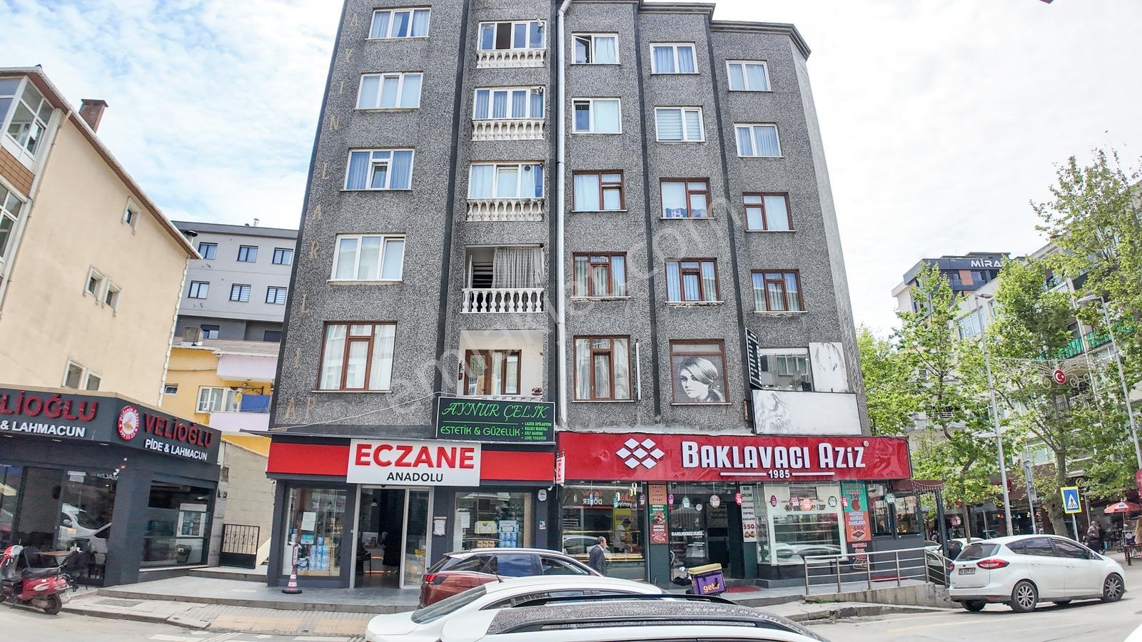 Kartal Cevizli'de Hastaneler Bölgesinde Geniş 3+1 Satılık Daire