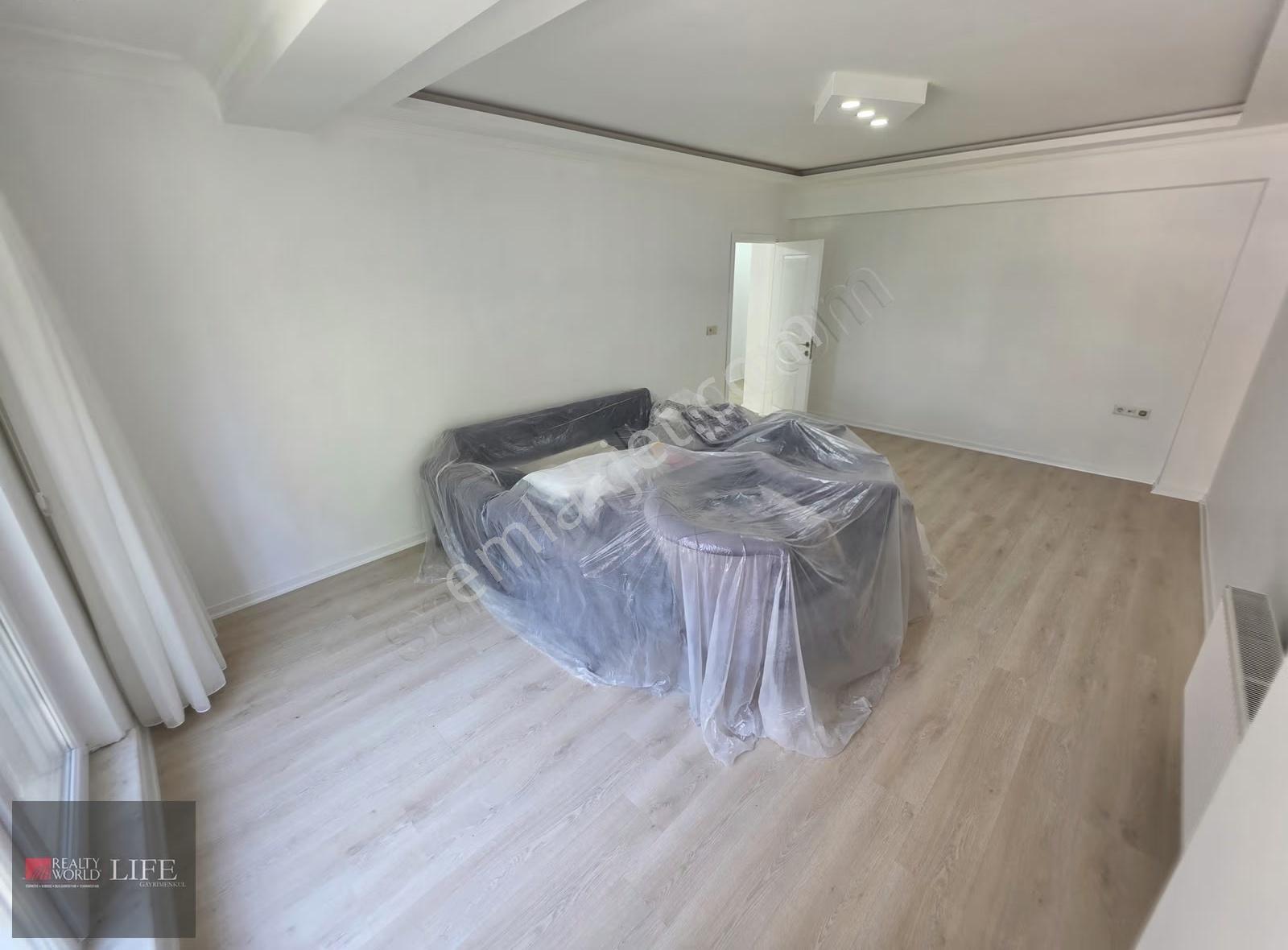Rw Lıfe // Emek Mahallesi Site İçi Asansörlü Satılık 2+1 Daire - Görsel 14