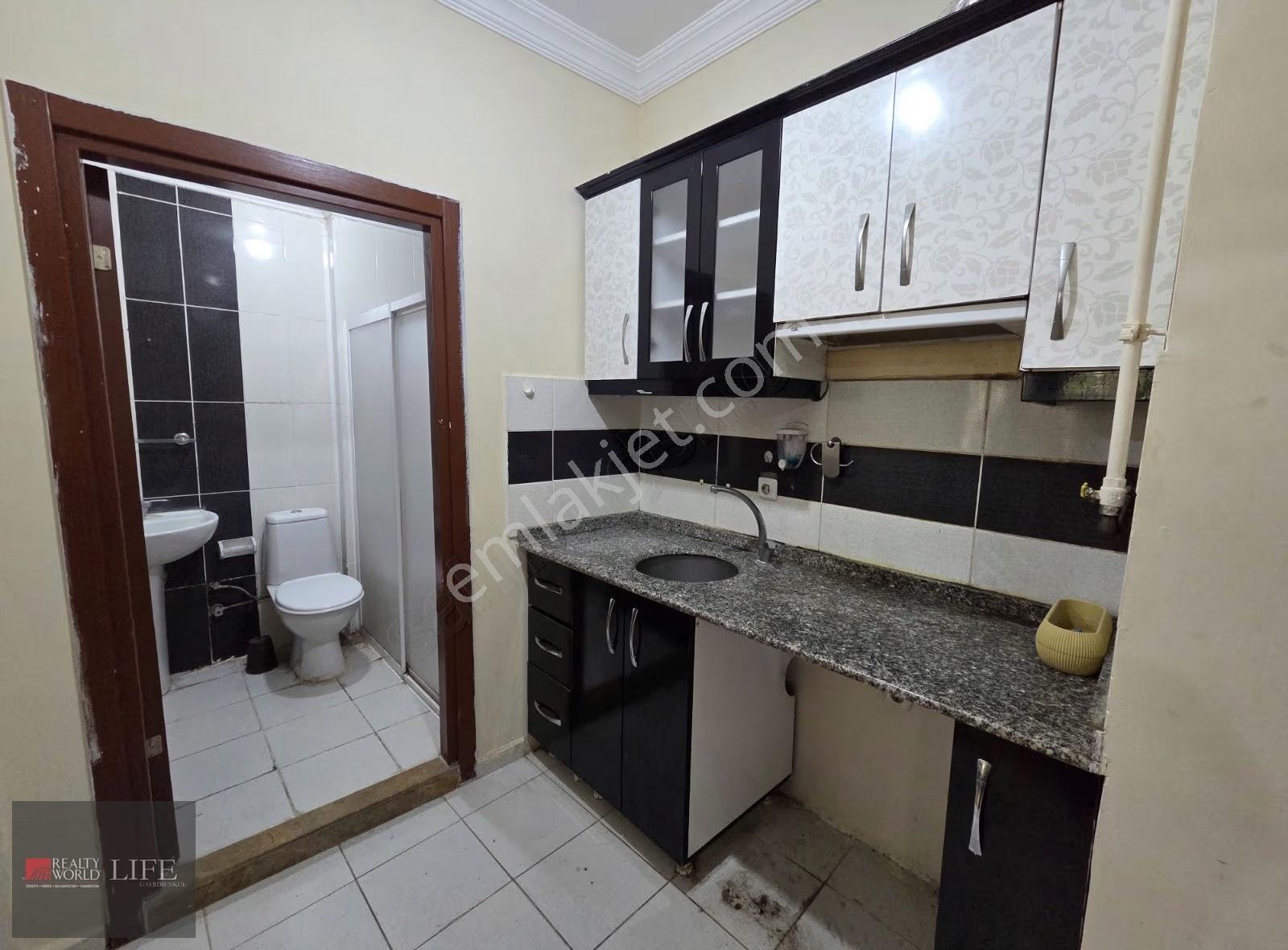 Rw Lıfe // Sütlüce Üniversite Arkası Köşe Bina 1+1 Satılık Daire - Görsel 2