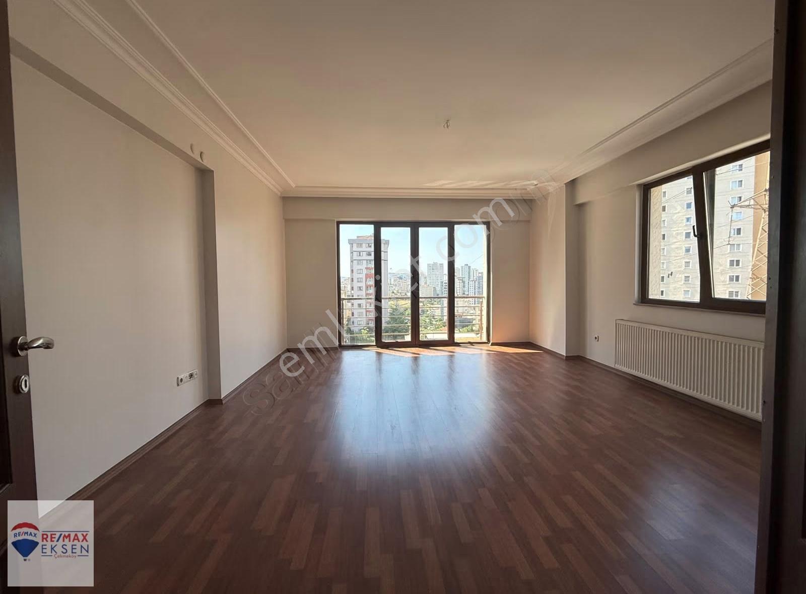 Havuzlu Kapalı Otoparklı Sitede 3+1 Satılık Daire - Görsel 6