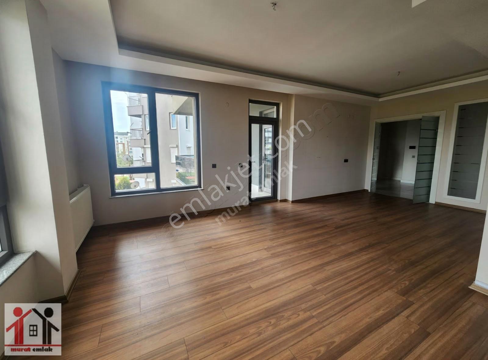 Meydankavağında 4+1 Ultralüx Sitede Özelikli Daire - Görsel 2