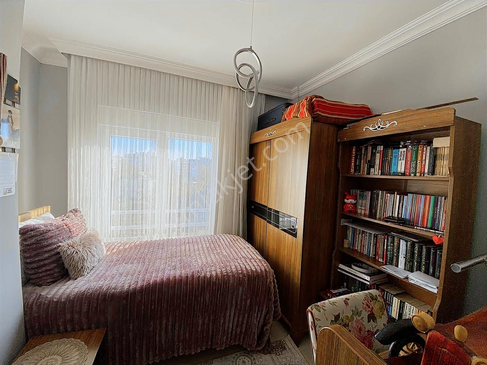 Kapalı Otoparklı Site İçerisinde Satılık 3+1 Daire - Görsel 32