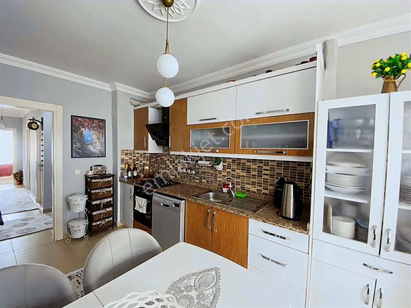 Kapalı Otoparklı Site İçerisinde Satılık 3+1 Daire - Görsel 9