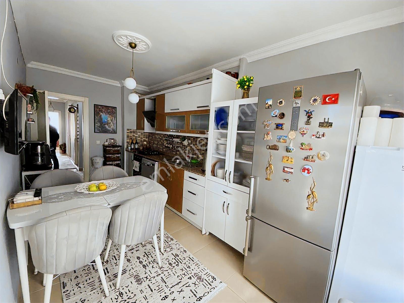 Kapalı Otoparklı Site İçerisinde Satılık 3+1 Daire - Görsel 11