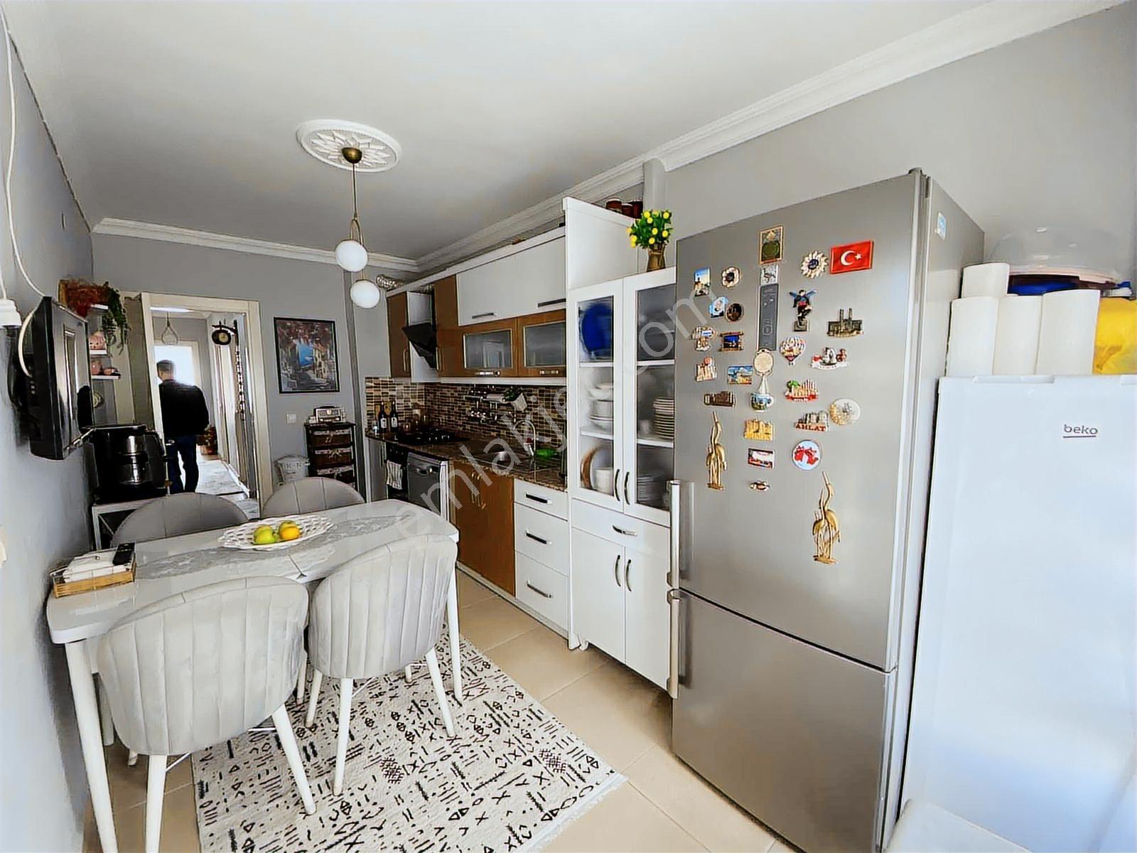 Kapalı Otoparklı Site İçerisinde Satılık 3+1 Daire - Görsel 18