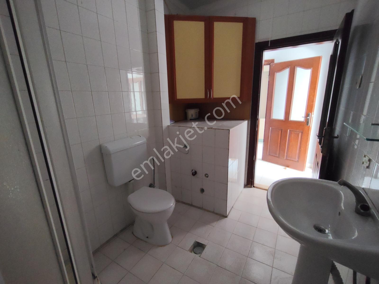 Remax Toros'tan Mezitli Menderes Mahallesinde Satılık Ferah 3+1 - Görsel 7