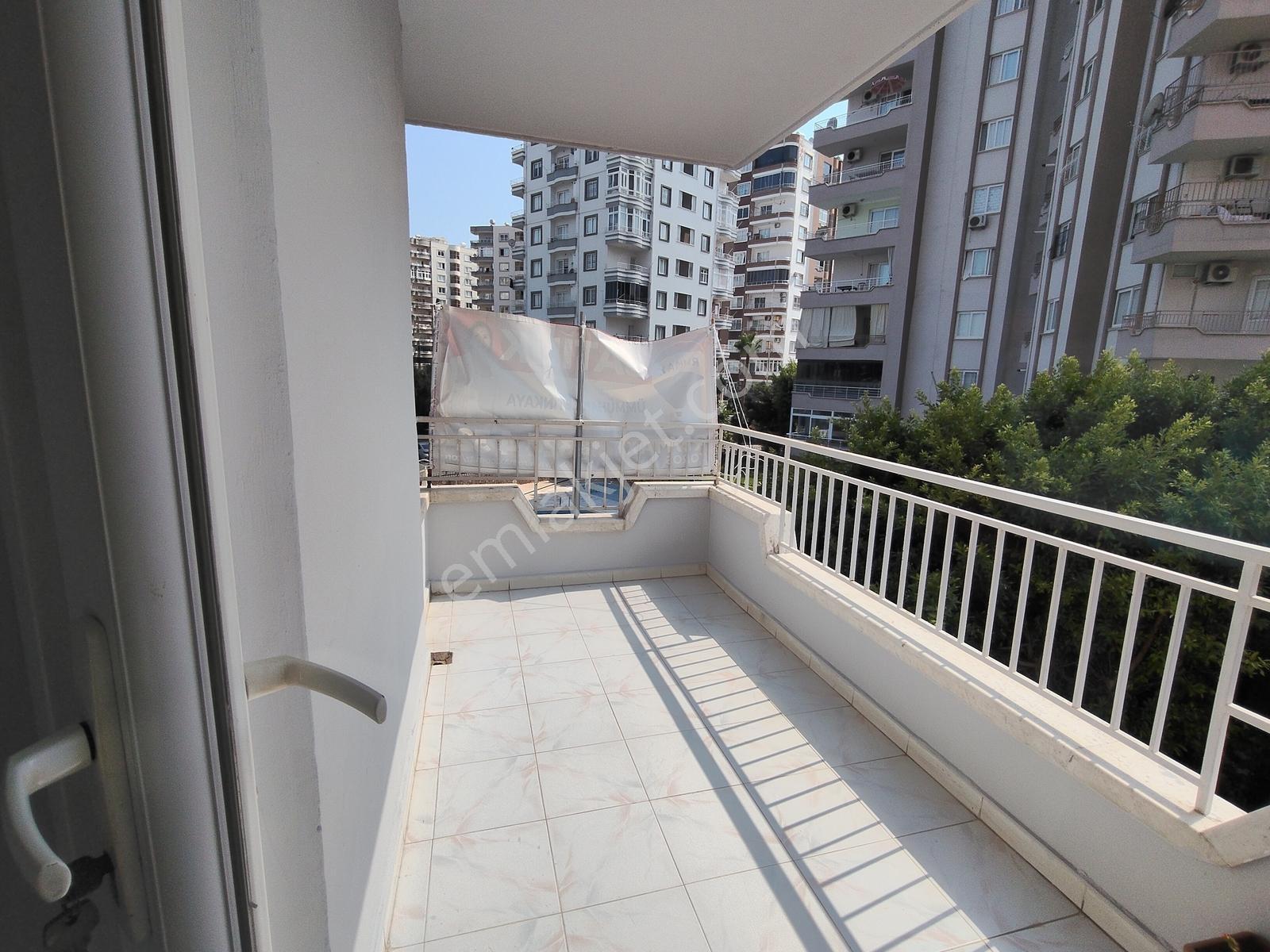 Remax Toros'tan Mezitli Menderes Mahallesinde Satılık Ferah 3+1 - Görsel 10