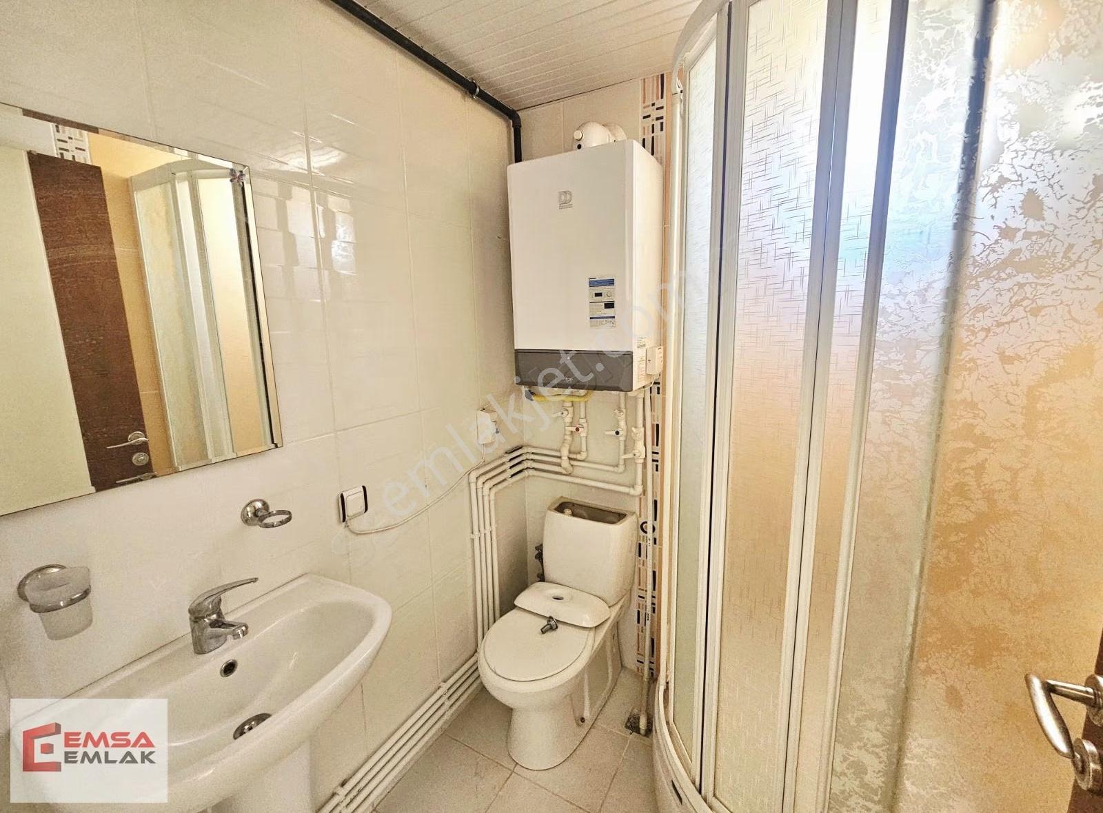 Çağlayanda Doğalgaz Ve Klimalı 5+1 Bakımlı Kiralık Dubleks Daire - Görsel 11